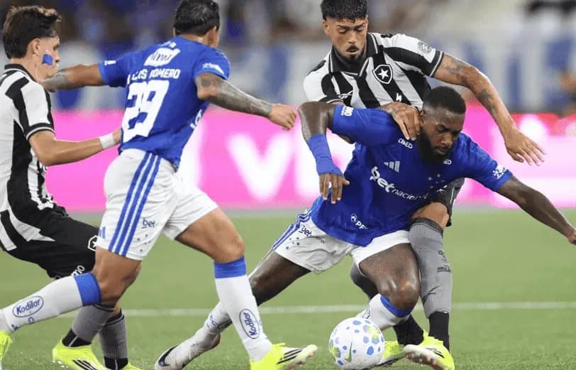 Botafogo 4 x 0 Cruzeiro: Raposa amarga estreia difícil e torcida cruzeirense fica em alerta
